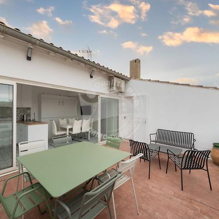 As21778- Magnifique P3 Avec Terrasse Au Coeur Du Centre Ville Dans Une Maison De Caractere Le Grau-du-Roi Bagian luar foto
